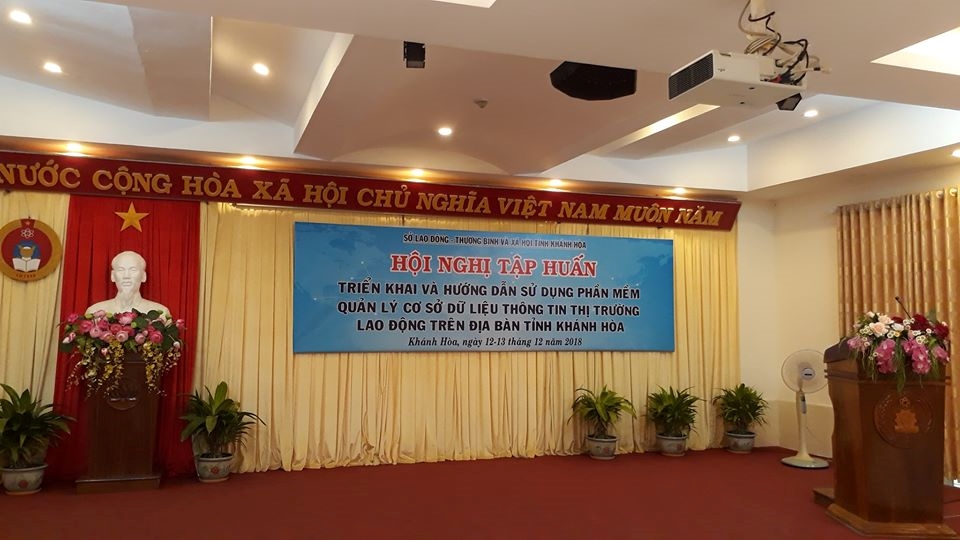 Tập huấn Quản lý cơ sở dữ liệu thông tin thị trường lao động trên địa bàn tỉnh Khánh Hoà