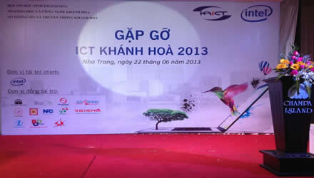 Hơn 200 người tham dự sự kiện Gặp gỡ ICT Khánh Hòa 2013